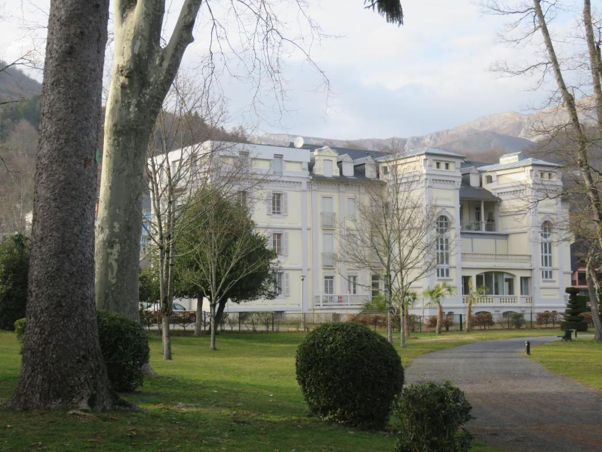 Le Balcon Du Parc, Entre Lourdes Et Gavarnie Argeles-Gazost Exterior photo